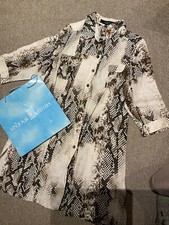 UN JOUR AILLEURS: ROBE TUNIQUE