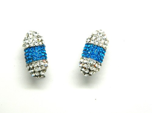 Superbes clous oreilles - superbes, d'oreilles