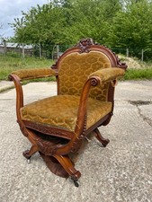 Gros Fauteuil de bureau style Dagobert du 19ème siècle