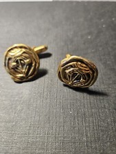  Deux Boutons De Manchette