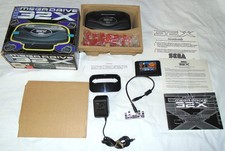 Sega 32X  authentique version originale sega megadrive 2 + jeu moto cross