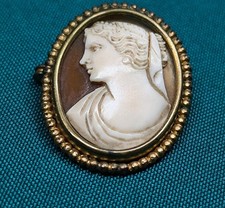 Broche Camée Ancien