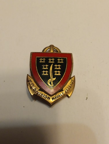Insigne militaire medaille - insigne,