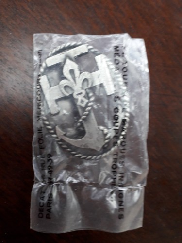 Insigne scout metal sous - metal,