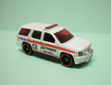 Hot Wheels Ambulance CHEVROLET