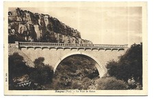 83  AMPUS  LE PONT DE RATON