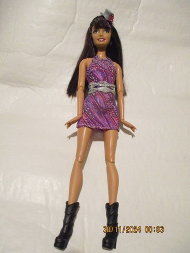 Poupee barbie fashionistas - poupee, "
