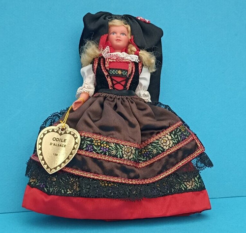 Poupée folklorique alsace - alsace, le
