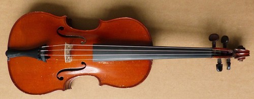 Violon ancien fait par - 4/4,