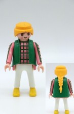 PLAYMOBIL FEMME haut rose et vert pantalon blanc - Cabane du pêcheur 3826 5918