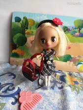 Poupée blythe petshop