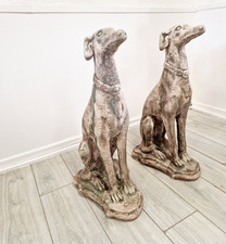 Ancienne paire de statues chien lévrier
