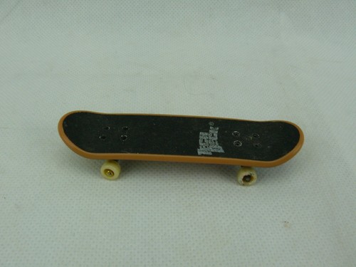 Tech deck black - black, label