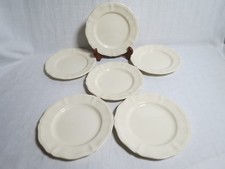 6 assiettes à dessert