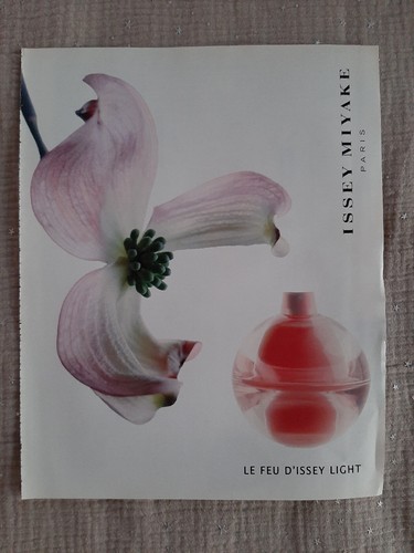 Publicité papier parfum - publicité,