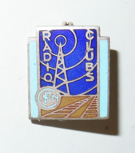 Ancien insigne epinglette - insigne,