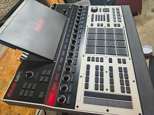 Akai professional mpc - professional,