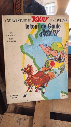 Asterix tour de gaule - bd,