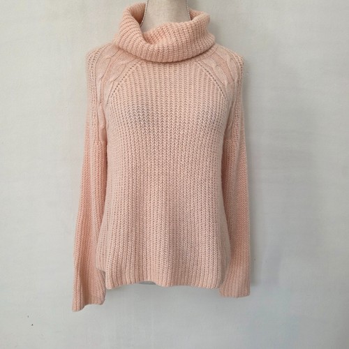 Tricot col roulé pour femmes