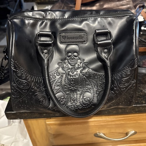 Loungefly black - black, on