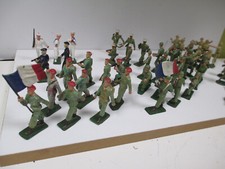LOT de 48 Figurines Soldats STARLUX  CLAIRET ? Bidasse Légion Marin Aviateur ...