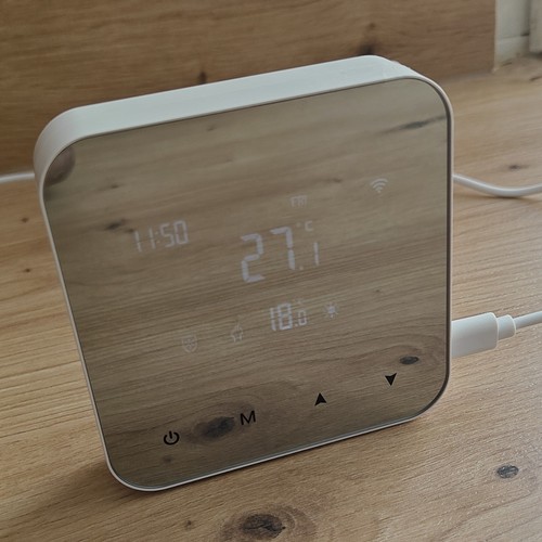 Thermostat programmable