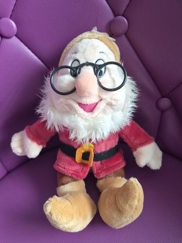 Peluche nain blanche neige - peluche,