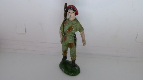 Quiralu soldat soldier - quiralu,