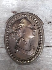 plaque en fonte applique buste femme ancien  art populaire