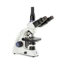 Microscope trinoculaire