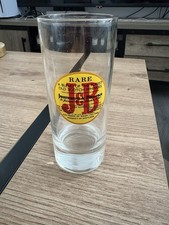 VERRE à WISKY J & B .