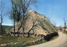 43 MOUDEYRES VIEUX TOIT DE CHAUME