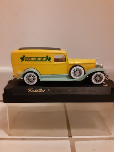 Solido cadillac v16 - -,