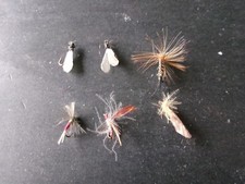 6 véritables mouches de pêche a la truite, fabrication artisanale a l'ancienne.