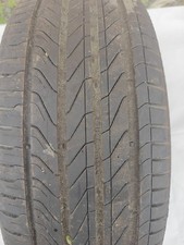 Pneu continental 215/60R16V Avec Emplâtre