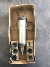 Seringue à décorer JTR vintage + 7 douilles de patisserie