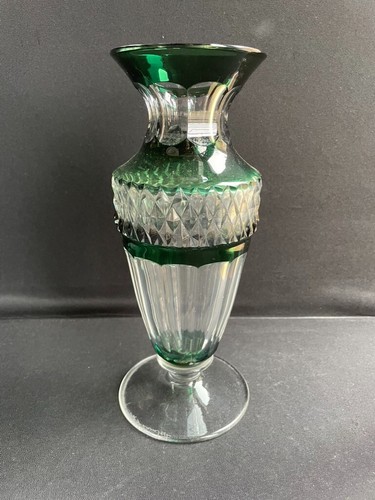 Vase cristal taillé overlay
