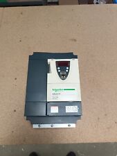 Vends variateur ATV61HD11N4