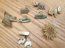 Lot de broche vintage en corne