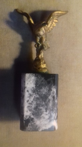 Ancien bronze aigle - aigle, porte