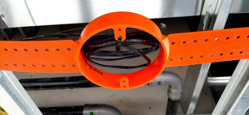 Wing ding universal speaker - wing,