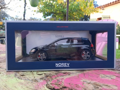 Norev volkswagen golf gti - 1/18,