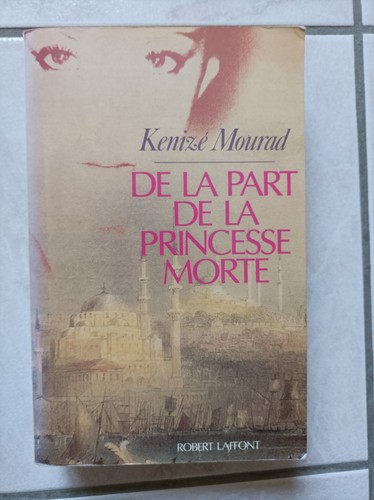 Part la princesse - la,