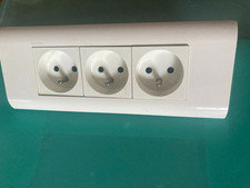 LEGRAND MOSAIC 45  triple prises 2P+T  74111  plaque horizontal 75014