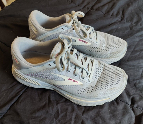 Women running shoes - women's,