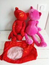 Nounours Le Printemps 2 peluches chat rose et rouge Kenzo sac
