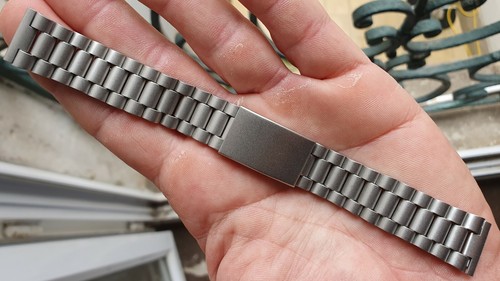 Nos bracelet acier - acier, vintage