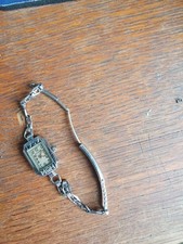 montre femme acier inoxydable