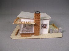 LQ1464 VOLLMER 3724 Train Ho 1/87 1:87 Maquette montée Boulangerie Bakery