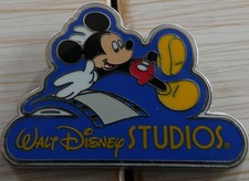 BEAU PIN'S DISNEY MICKEY WALT